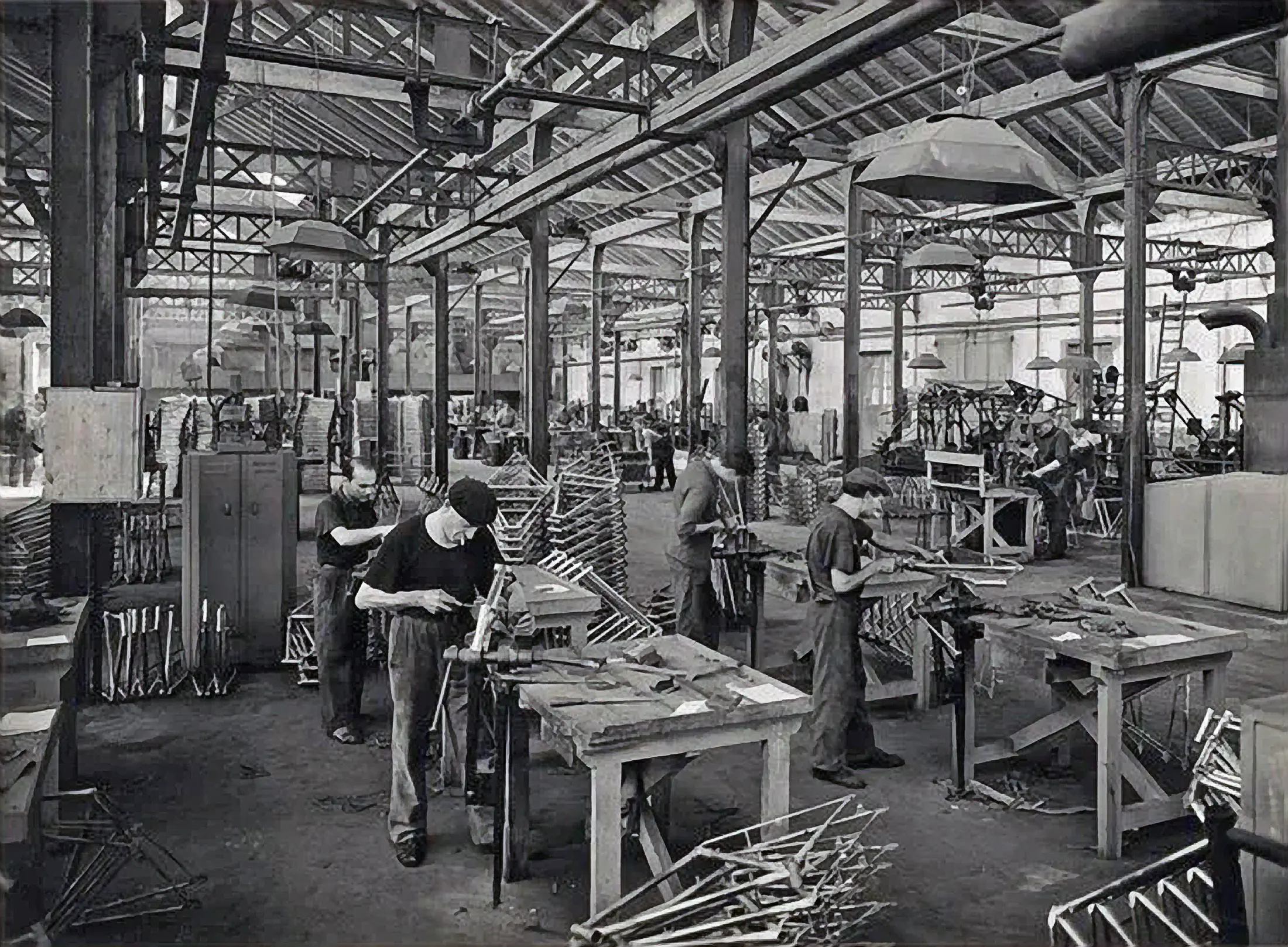 Cycles Mercier Assembly Floor in 1919