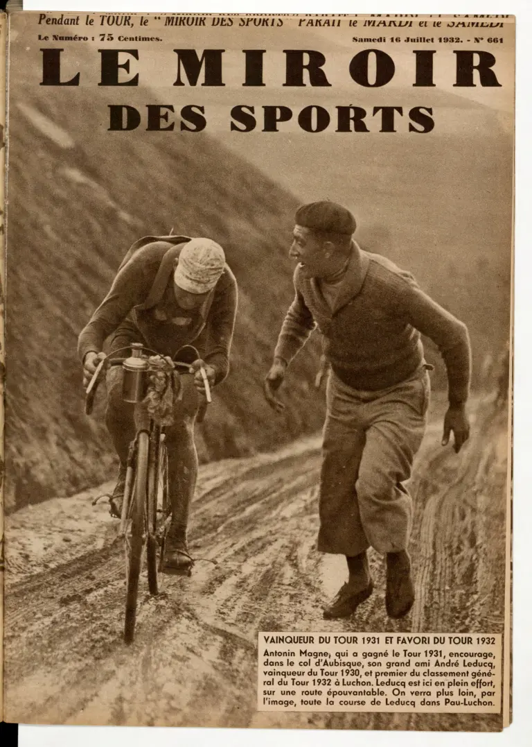 Le Miroir des Sports 16 July 1932 Cover — Magne Encouraging Leducq on the Col d'Aubisque — page 1 of 1