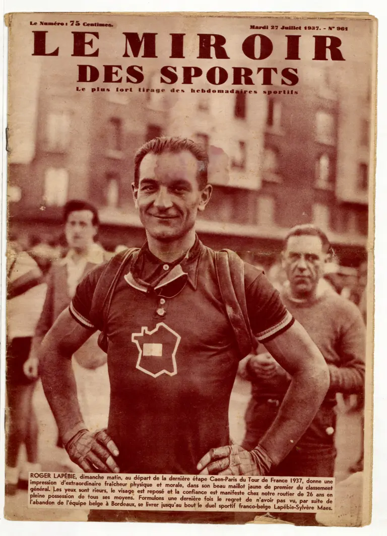Le Miroir des Sports 27 July 1937 Cover — Roger Lapébie in Yellow at the Last Start — page 1 of 1