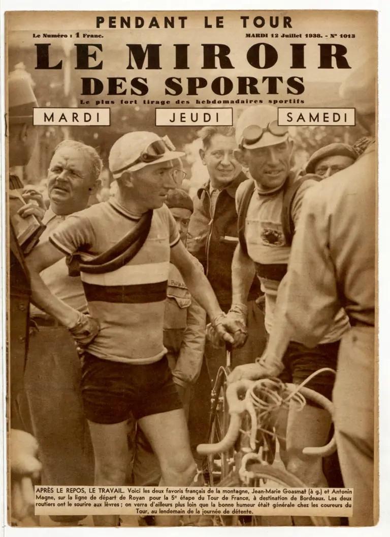 Le Miroir des Sports 12 July 1938 Cover — Goasmat and Magne on the Start Line at Royan — page 1 of 1
