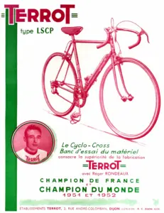 Terrot type LSCP sheet printed in crimson and green: a lightweight racing bicycle above a portrait of Roger Rondeaux in a Terrot jersey, credited champion de France and champion du monde 1951 and 1952.