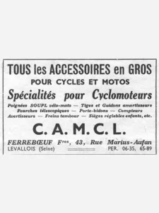 CAMCL advertisement from L'Officiel du cycle, 14 June 1952, page 24: a lettering-only wholesale notice in a ruled frame: the accessories headline in condensed capitals, an italic list of grips, shock-absorbing stems and handlebars, telescopic forks, bottle cages, speedometers, horns, drum brakes and children's seats, the firm's initials in wide spaced capitals and the Ferrebœuf brothers' Levallois address beneath.