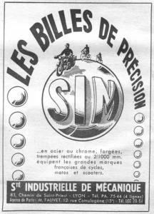 SIM advertisement from L'Officiel du cycle, 16 February 1957, page 14: a large shaded SIM monogram fills a globe on which a motorcyclist and two cyclists ride, under the headline arched over the top, with a column of steel balls shrinking down each side of the ruled frame.
