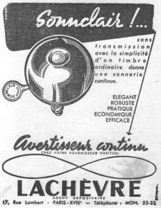 Sonnclair advertisement from L'Officiel du cycle, 22 June 1957, page 22: a shaded drawing of a large domed bicycle bell, its striker boss on top, its stem below and a round clamping ring on a short arm at the left lettered with the Sonnclair name, sits under a black banner that carries the script Sonnclair name.
