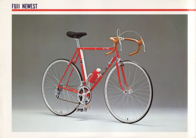 Fuji c.1978 International Catalog — Nine Models from the Professional to the OA-10, in English, German and French — page 4 of 20