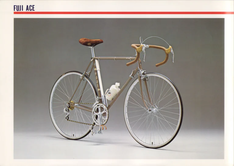 Fuji c.1978 International Catalog — Nine Models from the Professional to the OA-10, in English, German and French — page 6 of 20